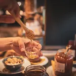 Отель Le