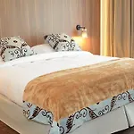 Le Отель Форж-лез-О