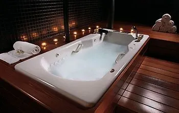 Le 호텔 4*