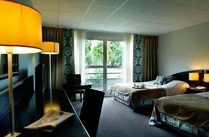 Le Hotel