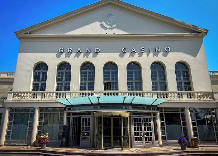 弗吉斯酒店 4* 弗尔黎祖